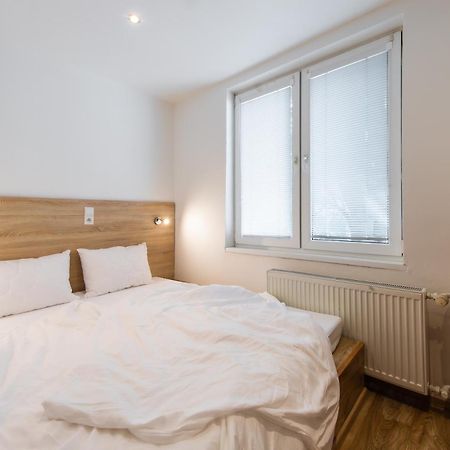 Cozy Studio In Old Town Kosice Bagian luar foto